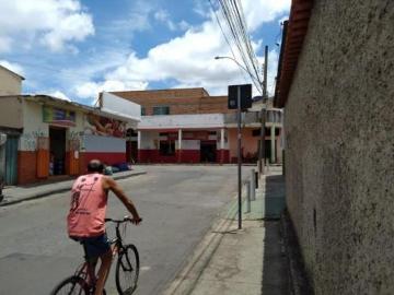 CASA COMERCIAL COM RESIDENCIA MUITO BOA NO NOVO PROGRESSO