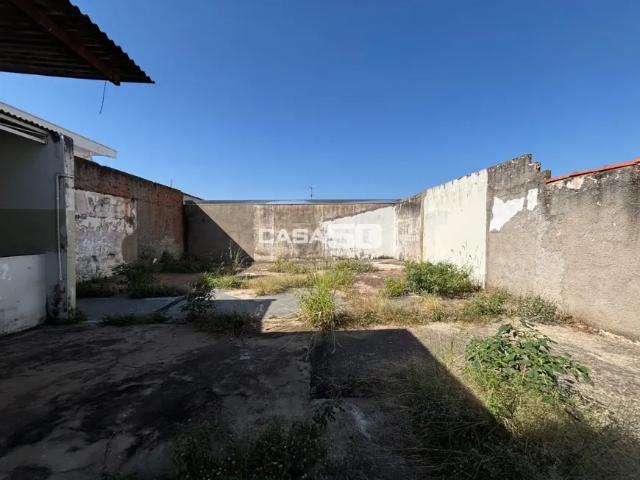 Casa comercial de aluguel no Jardim Leonor em Campinas