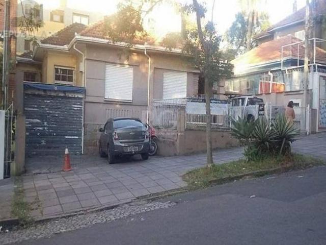 Casa comercial e residencial no bairro Petrópolis