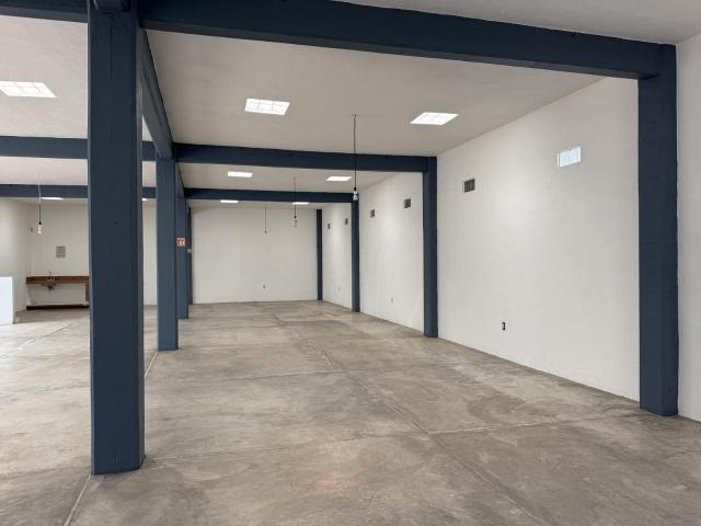 Casa comercial en venta