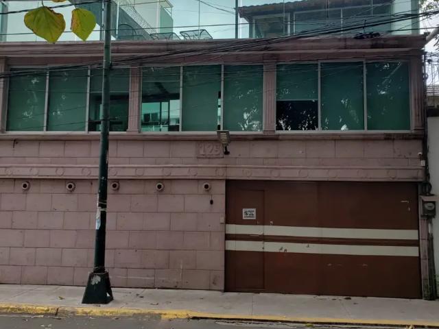 Casa comercial en venta en Campestre Churubusco, Coyoacán, Ciudad de México
