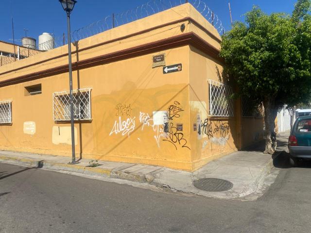 CASA COMERCIAL EN VENTA EN EL CENTRO DE OAXACA!