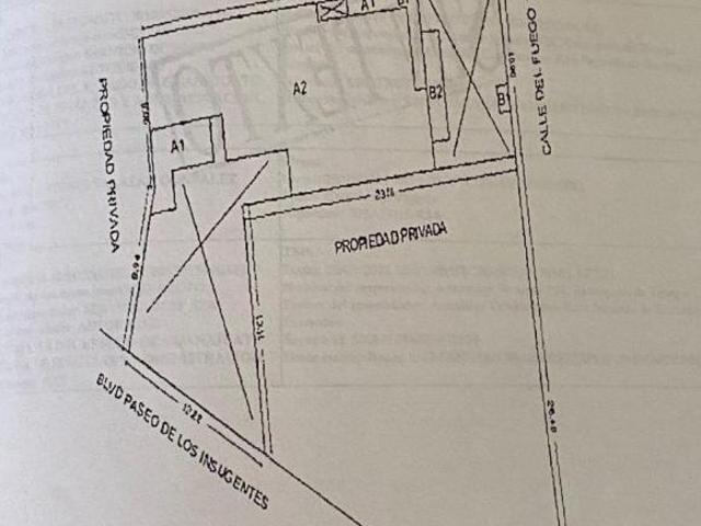 CASA COMERCIAL EN VENTA EN JARDINES DEL MORAL, CERCA DE IMSS, PLAZA MAYOR, MEDICA CAMPESTRE