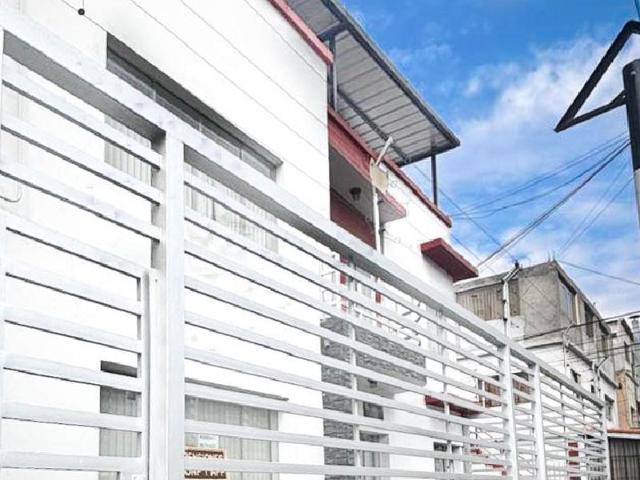 Casa Comercial en Alquiler en Cercado