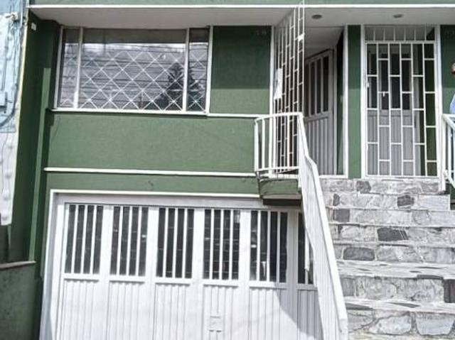 Casa Comercial En Arriendo Normandia, Bogota