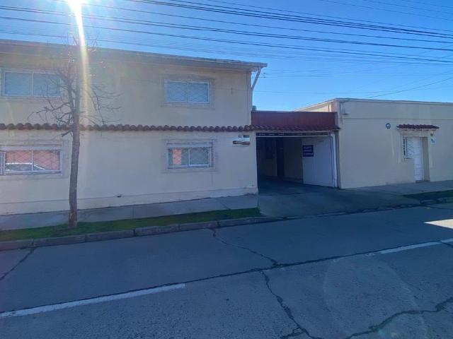 Casa comercial en Barrio el Tenis