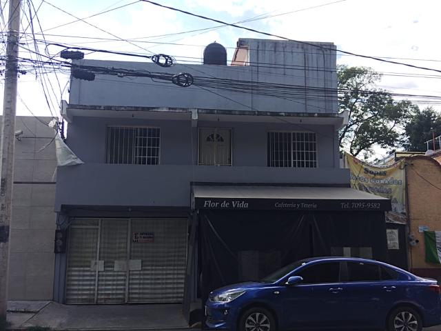 CASA COMERCIAL EN RENTA