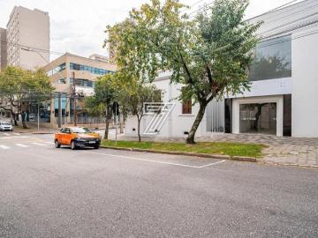 Casa comercial no Centro