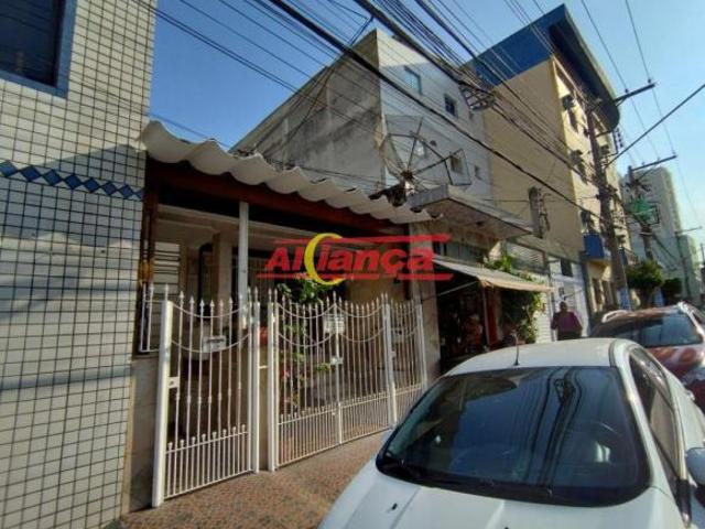 Casa Comercial no centro de Guarulhos com 216 metros de terreno com 04 rendimentos