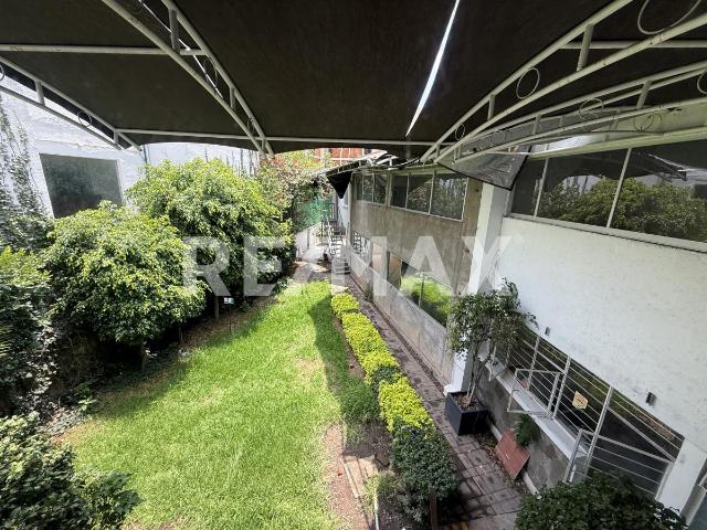Casa comercial para oficinas en renta en calle Leibnitz en Colonia Anzures