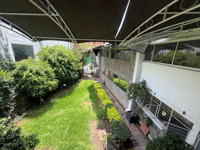 Casa comercial para oficinas en renta en calle Leibnitz en Colonia Anzures
