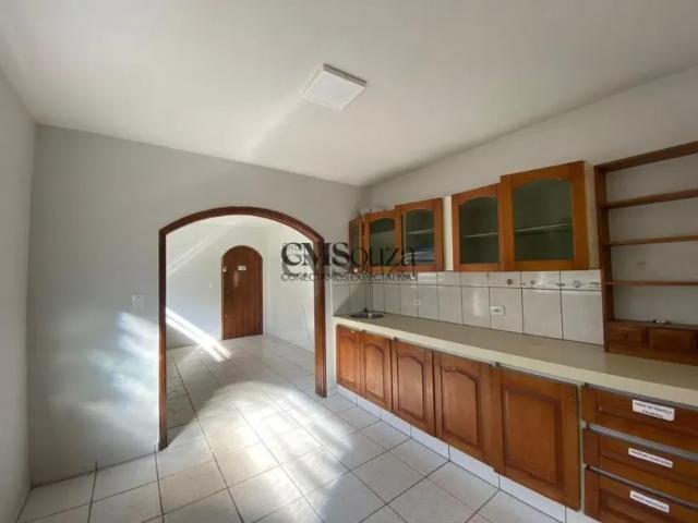 Casa comercial para alugar com 330m² na Avenida Higienópolis – Londrina