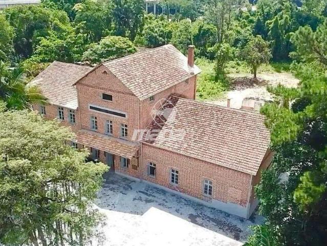 Casa comercial para Alugar no bairro Centro em Indaial