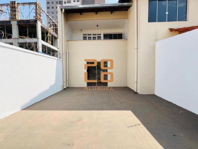 Casa comercial para alugar no Setor Jardim América, em Goiânia GO