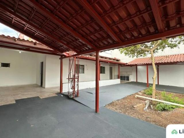 Casa Comercial Santa Genoveva
