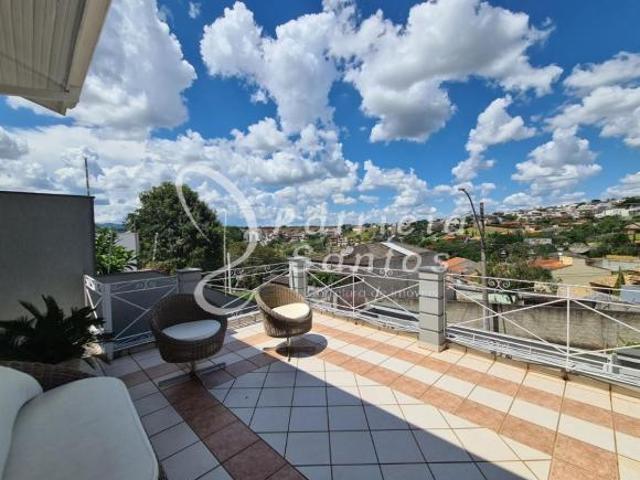 Casa completa na Zona Sul de Bragança com piscina e estuda permuta por imóvel no litoral paulista!