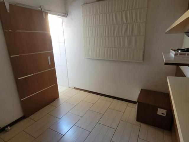 Casa Completa no Rocca Porena Residencial: Maior Quintal do Condomínio, 3 Quartos e Área Gourmet