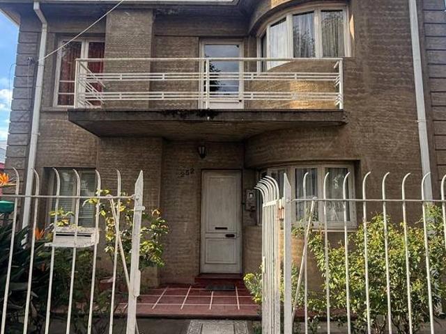 CASA COMPLETAMENTE AMOBLADA EN ARRIENDO