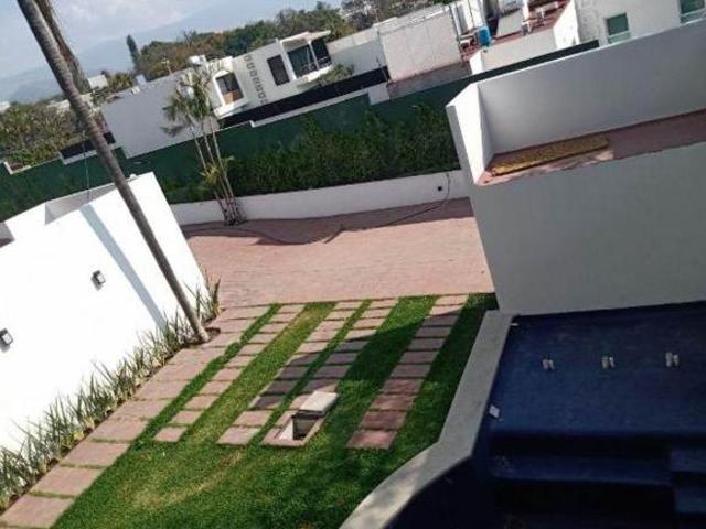 Casa con 400 m² superficie de terreno, 3 recámaras en venta en Delicias