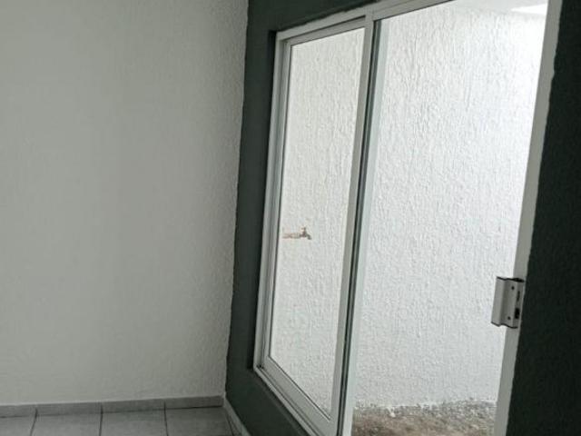Casa con 44 m² superficie de terreno y 3 recámaras en venta, Alberto de la Fuente