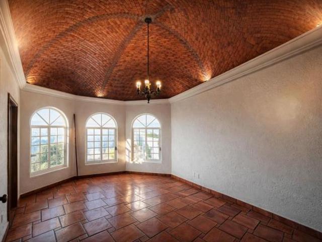 Casa con 492 m² de superficie de terreno, 3 recámaras en venta en Fraccionamiento Campestre Italiana