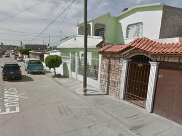 Casa con 4 habitaciones en venta, 115 m² superficie de terreno, El Ciprés, Durango
