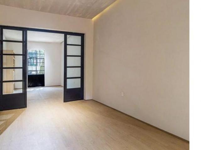 Casa con 4 lofts, terraza y roof garden en Santa María la Ribera