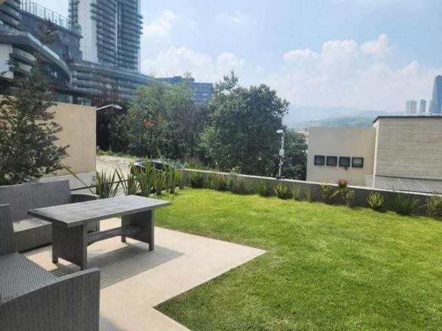 Casa con 4 recámaras en venta y renta, 500 m2 superficie de terreno en Bosque Real