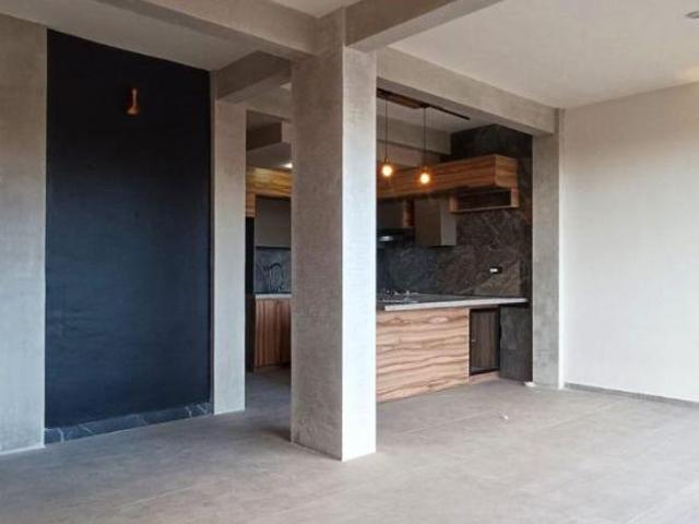 Casa con 4 recámaras en venta, cuenta con piscina, Oaxaca de Juárez