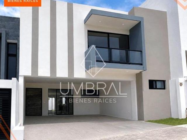 Casa con 4 recámaras en VENTA, Paseo Real, Ánimas, Xalapa