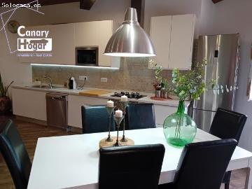 Casa con 5053 m2 de terreno con vistas al mar en venta en Los Blanquitos Granadilla de Abona