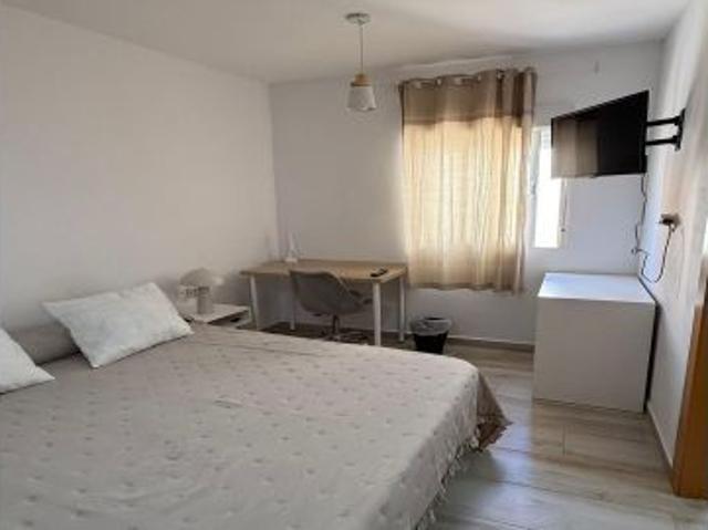 Casa con 8 habitaciones cerca de UCAM