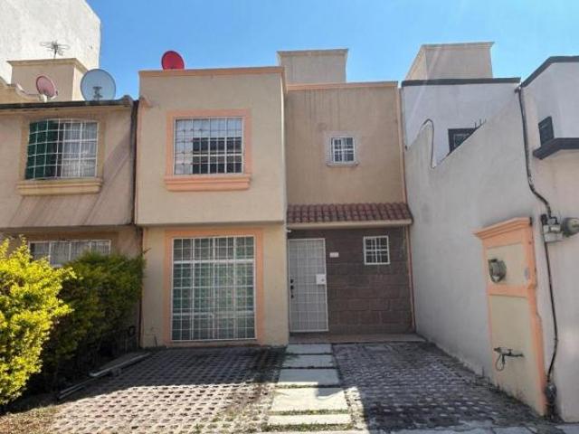 Casa con 90 m² de terreno y 3 recámaras en venta en Las Américas, Ecatepec