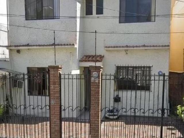 Casa con 109 m² de superficie de terreno y 4 recámaras en venta, Ciudad Jardín