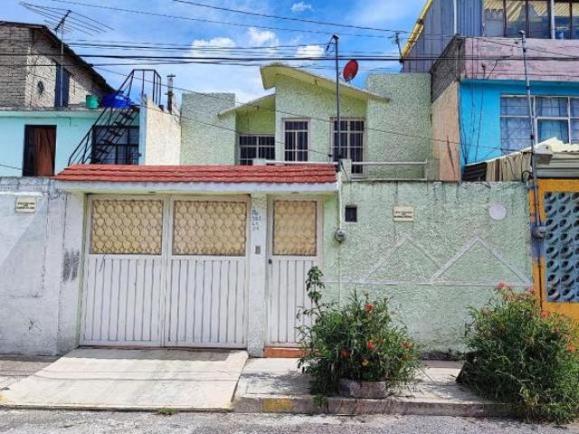 Casa con 120 m² superficie de terreno, 3 recámaras en venta en Jardines de Morelos
