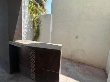 VENTA CASA FRACC PUERTA DEL REY