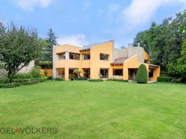 Casa con 1291 m² superficie de terreno y 3 recámaras en venta en San Jerónimo Lídice