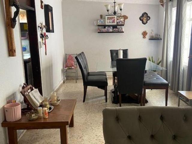 Casa con 192 m² de superficie de terreno y 4 recámaras en venta en C.T.M. El Risco