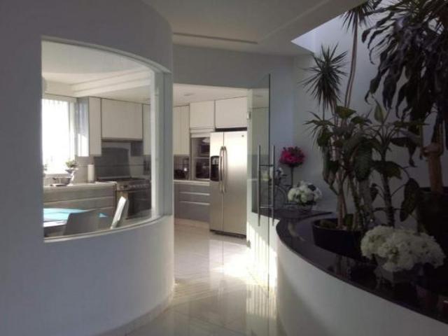 Casa con 200 m² superficie de terreno, 3 recámaras en venta en Lomas Verdes 6a Sección