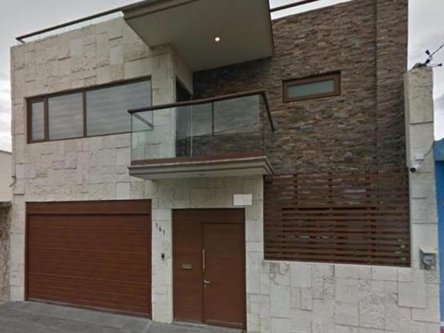 Casa con 232 m² superficie de terreno, 4 habitaciones en venta en Miguel Alemán