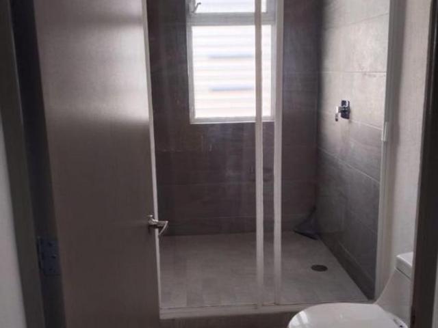 Casa con 243 m² de terreno de una planta en venta en Villa Fontana