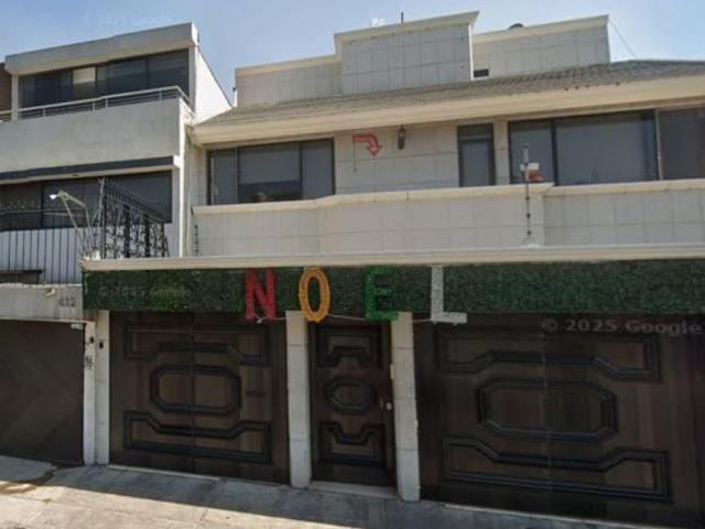 Casa con 280 m2 superficie de terreno y 4 habitaciones en venta en Paseos de Taxqueña
