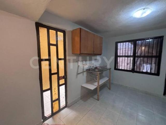 Casa con 2 Departamentos en Venta en Magdalena Contreras