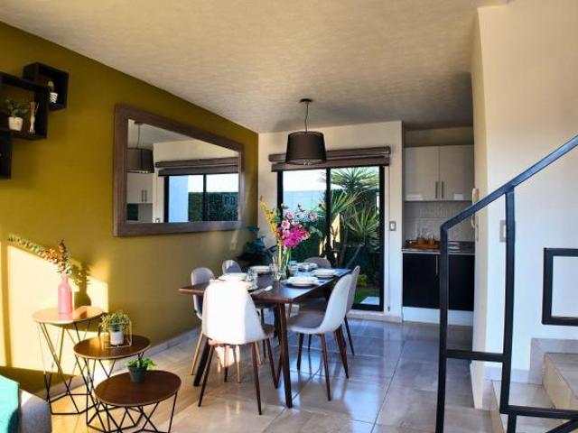 CASA CON 2 RECAMARAS A LA ENTRADA DE PACHUCA