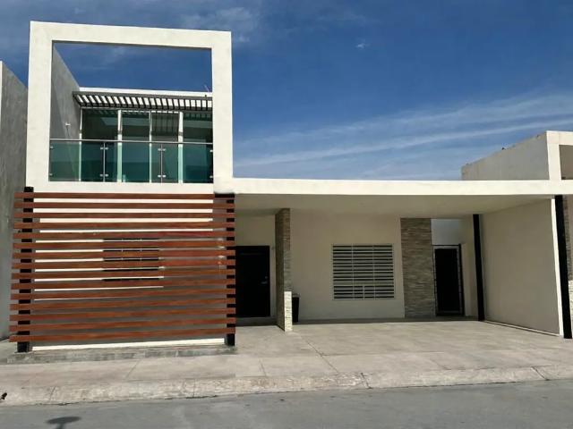Casa con 2 recámaras en planta baja | Iluminación increíble y lista para habitar excelente ubicación