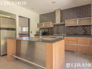 Casa con 3 dormitorios en venta en Los Sauces Nordelta