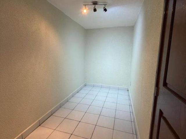 Casa con 3 Dptos en VENTA Valle De Aragón 3ra