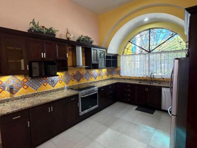 Casa con 3 habitaciones y 320 m² de superficie de terreno en venta en Fraccionamiento Playas del Sur