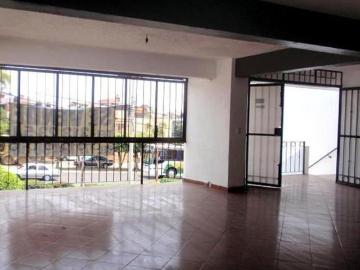 Casa con 3 habitaciones y 3 locales en venta, 300 m² superficie de terreno, Lomas de la Selva