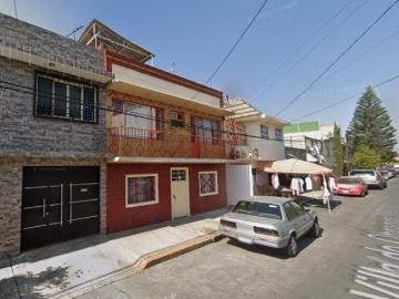 Casa con 3 recámaras y 150 m² de superficie de terreno en venta en Metropolitana